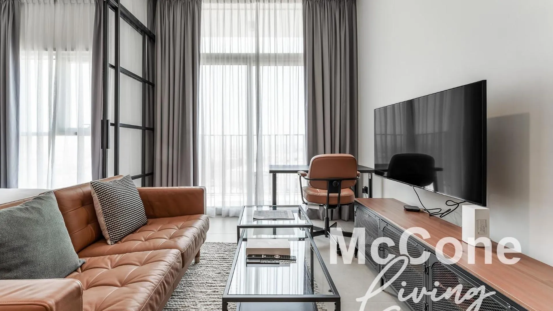 Cozy 1Br Near Dubai Hills Park Apartment 0*,  United Arab Emirates